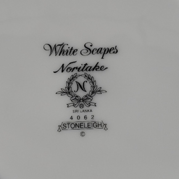 Set of 2 NORITAKE 4062 Whitescapes Stoneleigh China w/silver soup salad bowl - Picture 3 of 8